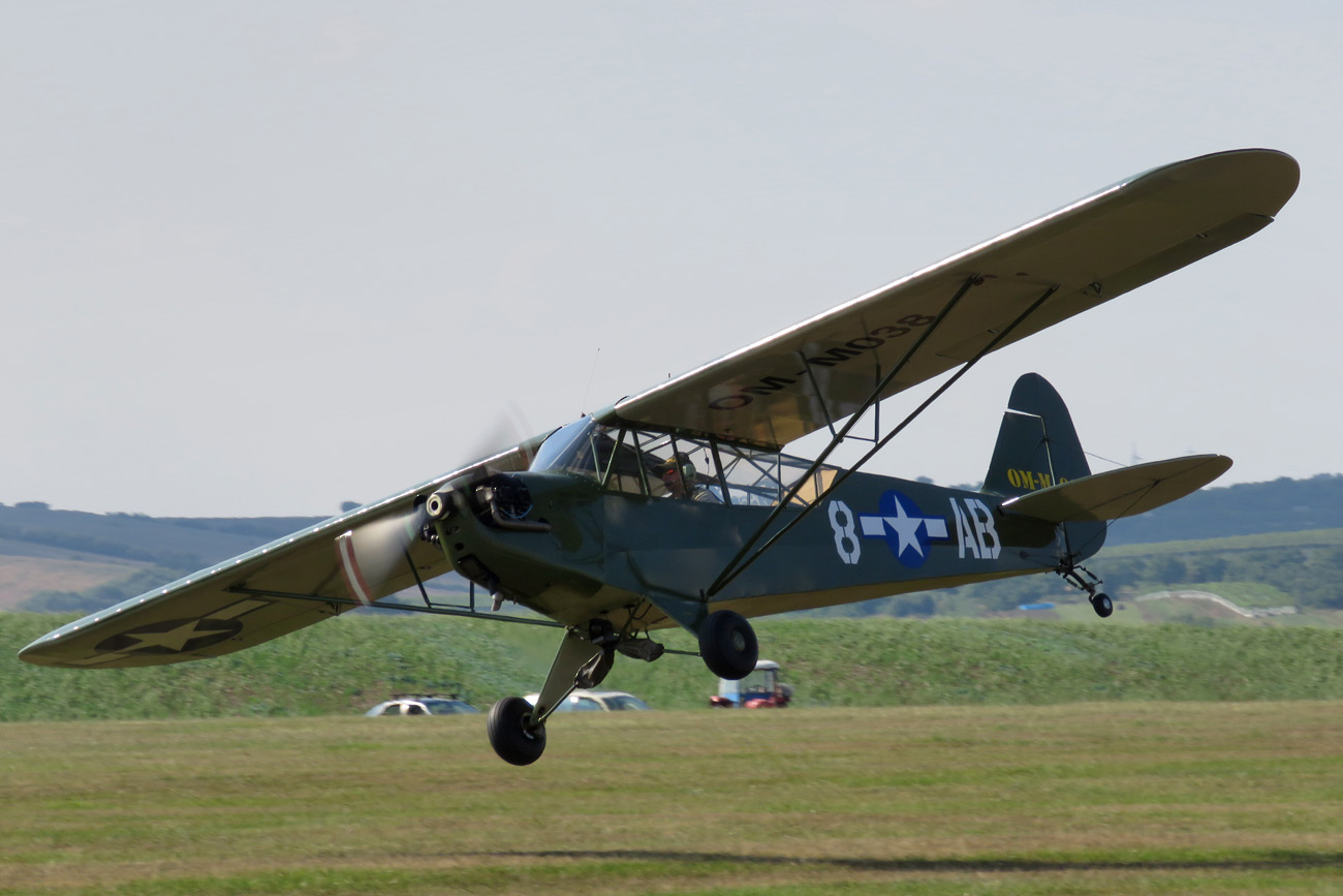 Piper L-4 Cub - OM-M038