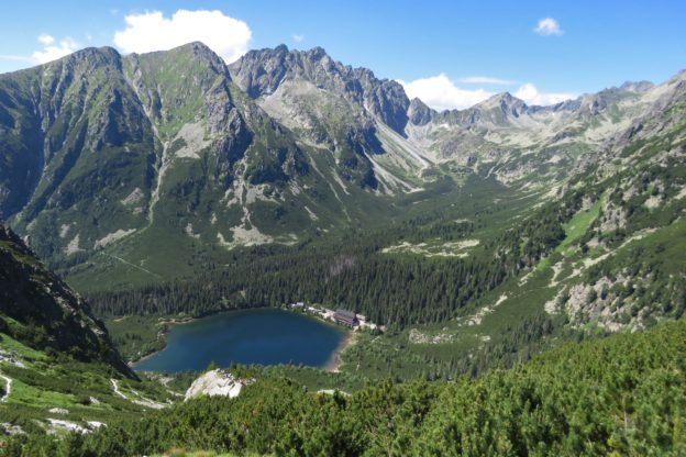 Popradské pleso z úbočí Ostrvy